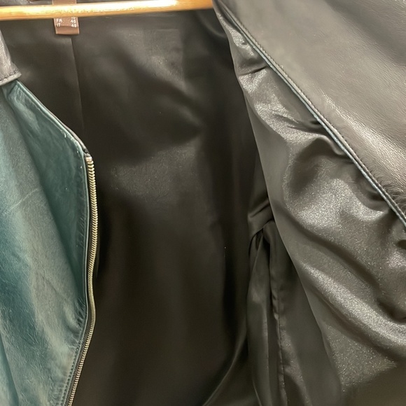 Danier Genuine Leather black and green Jacket Moto Style women’s large - Picture 13 of 13